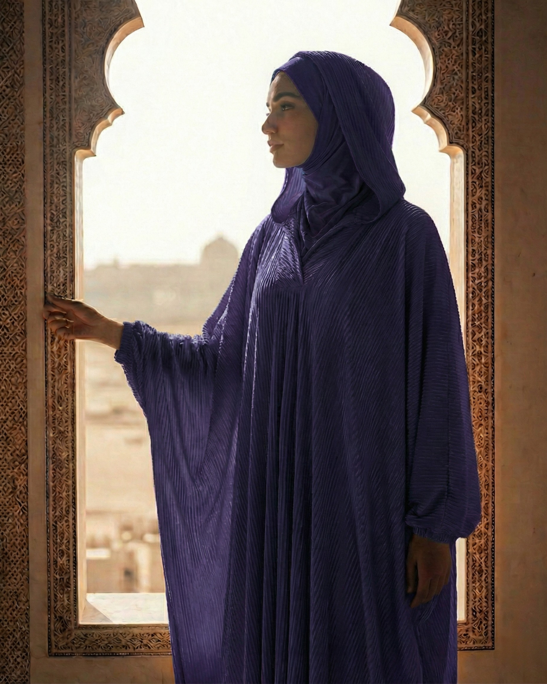 Pleated Katefa Esdal with Hood